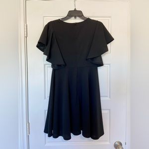 Black ruffle sleeve dress, Size USA L